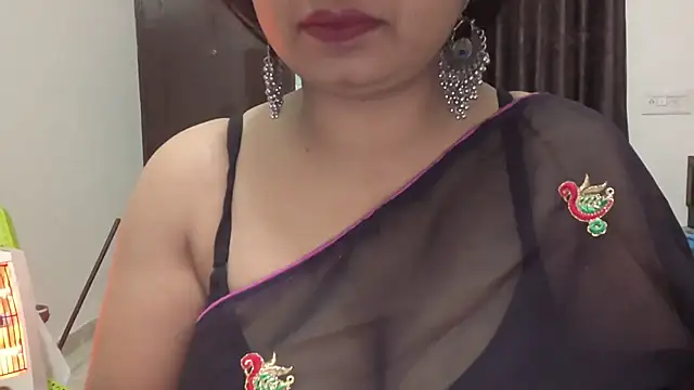 Snapshot of Gulaboo_bhabi chatting on February 4, 2025, 11:49 pm Gulaboo bhabi online show from February 4, 2025, 11:49 pm