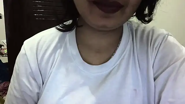 Snapshot of Gulaboo_bhabi chatting on March 3, 2025, 1:53 pm Gulaboo bhabi online show from March 3, 2025, 1:53 pm