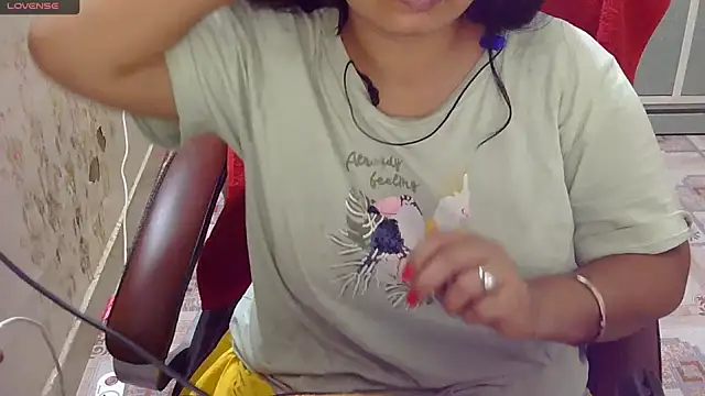Snapshot of Gulaboo_bhabi chatting on September 20, 2025, 8:04 am Gulaboo bhabi online show from September 20, 2025, 8:04 am