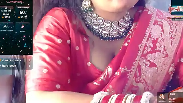 Snapshot of Gulaboo_bhabi chatting on October 10, 2025, 2:16 pm Gulaboo bhabi online show from October 10, 2025, 2:16 pm