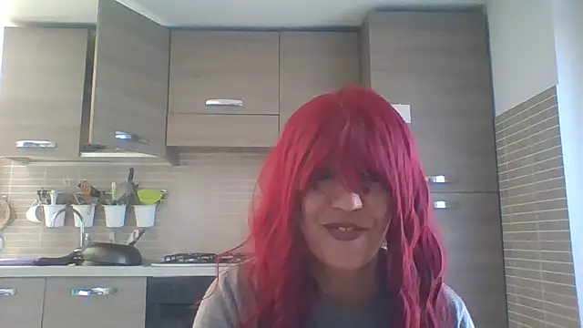 Snapshot of carolyne2023 chatting on March 7, 2025, 9:51 am carolyne2023 online show from March 7, 2025, 9:51 am