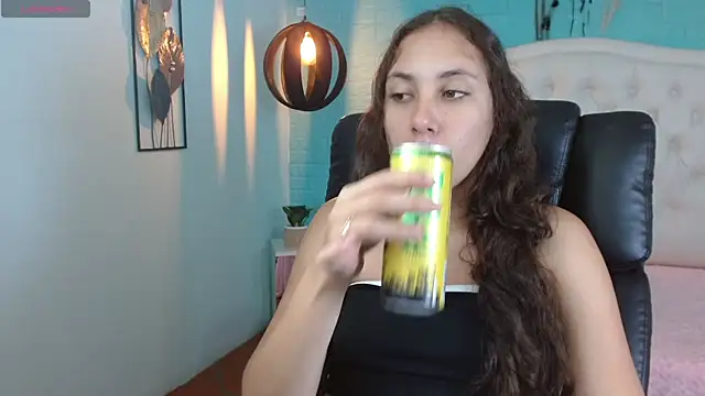 xlunna online show from January 18, 2026, 12:53 pm