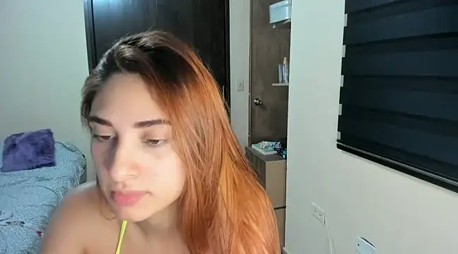 Snapshot of Amy_Walker chatting on February 11, 2025, 10:28 pm Amy Walker online show from February 11, 2025, 10:28 pm