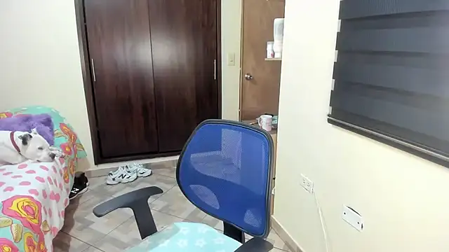 Snapshot of Amy_Walker chatting on March 14, 2025, 7:44 pm Amy Walker online show from March 14, 2025, 7:44 pm