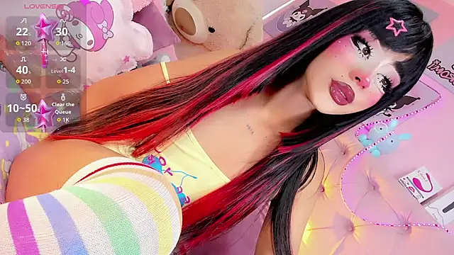 Snapshot of Cute_Roxxy chatting on May 28, 2026, 6:38 pm Cute Roxxy online show from May 28, 2026, 6:38 pm