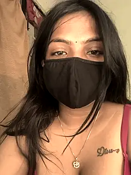 SEXY MAYA   online show from October 3, 2025, 6:49 pm