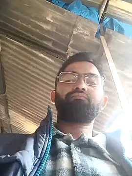 sagarghai07 online show from November 18, 2025, 4:17 am