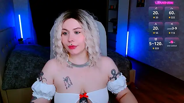 Blueberry-baby online show from November 23, 2025, 6:08 pm