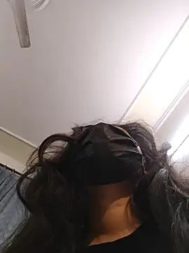 Snapshot of Sonam-378 chatting on January 17, 2025, 5:51 pm Sonam-378 online show from January 17, 2025, 5:51 pm