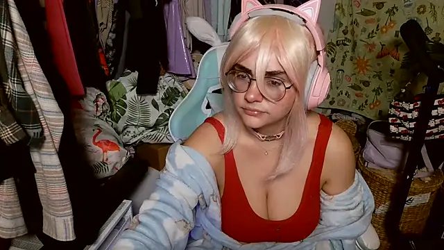 Snapshot of mochi_rainbow chatting on January 15, 2025, 2:06 am mochi rainbow online show from January 15, 2025, 2:06 am