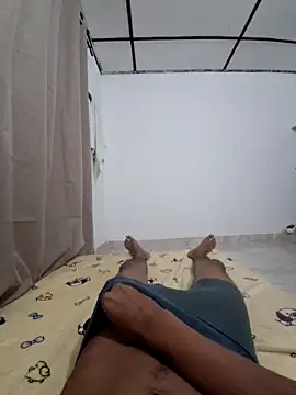 chucho5Z6- online show from February 26, 2026, 3:27 am