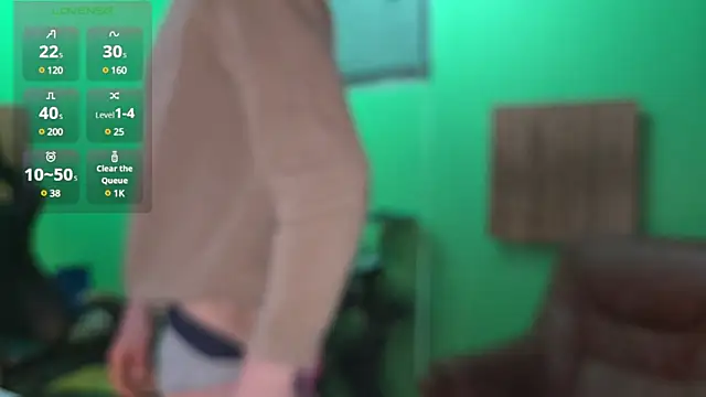 Snapshot of savage_daddyy chatting on February 28, 2025, 1:25 pm savage daddyy online show from February 28, 2025, 1:25 pm