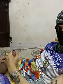 Snapshot of Rafik88xx chatting on September 14, 2025, 11:26 pm Rafik88xx online show from September 14, 2025, 11:26 pm