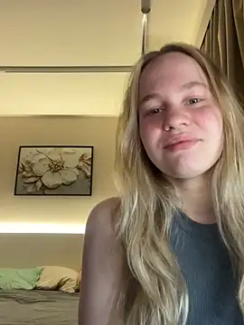 Snapshot of annabel8 chatting on April 5, 2026, 8:39 pm annabel8 online show from April 5, 2026, 8:39 pm