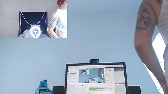 Snapshot of VioletaaaSlave chatting on November 23, 2025, 10:59 am VioletaaaSlave online show from November 23, 2025, 10:59 am