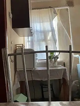 Romsticks online show from October 25, 2025, 6:54 am