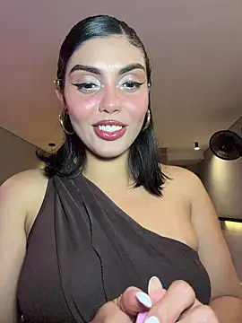 Snapshot of zui_lu chatting on February 1, 2026, 12:09 am zui lu online show from February 1, 2026, 12:09 am