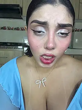 Snapshot of zui_lu chatting on February 14, 2026, 1:24 am zui lu online show from February 14, 2026, 1:24 am