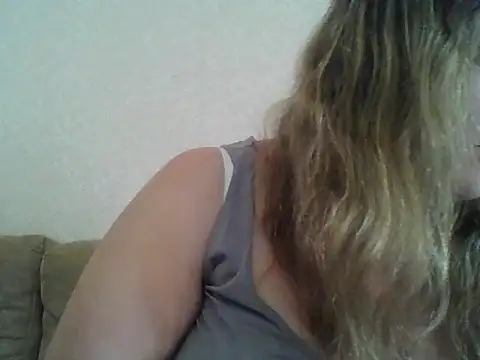ParisMimi online show from June 1, 2026, 8:16 am