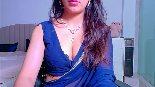 Aashika-Kaur online show from October 1, 2025, 4:18 am