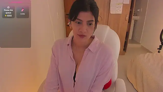 misstoya online show from December 7, 2024, 11:45 pm