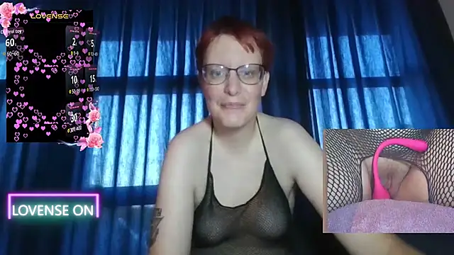 PernillaGirl online show from July 23, 2026, 7:01 pm