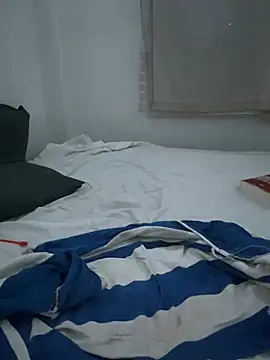 culitotragon24 online show from April 12, 2026, 5:23 am