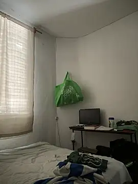 culitotragon24 online show from April 14, 2026, 10:16 pm