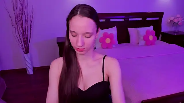 StaceySunny online show from April 18, 2026, 10:21 pm