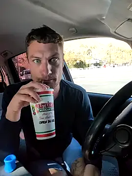 Snapshot of klownman1 chatting on January 18, 2025, 6:32 pm klownman1 online show from January 18, 2025, 6:32 pm