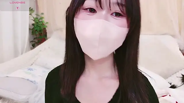 Conatsu online show from February 27, 2026, 6:13 am