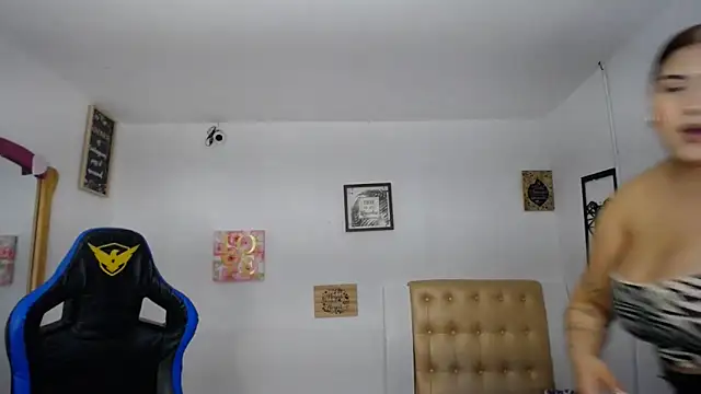 Snapshot of MadinsonCopper chatting on January 8, 2025, 9:23 pm MadinsonCopper online show from January 8, 2025, 9:23 pm