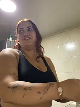 Snapshot of MadinsonCopper chatting on February 6, 2025, 5:03 am MadinsonCopper online show from February 6, 2025, 5:03 am