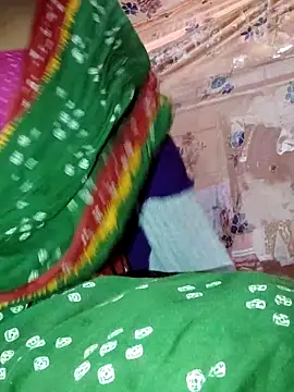 Snapshot of DARK_WINE_ chatting on January 5, 2026, 11:30 pm DARK WINE online show from January 5, 2026, 11:30 pm