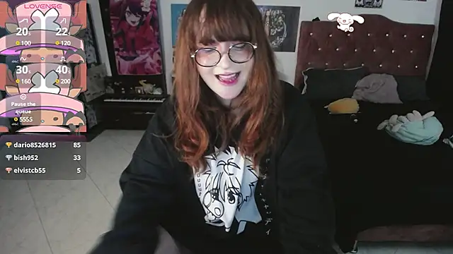 Avril2001 online show from December 18, 2024, 3:04 am