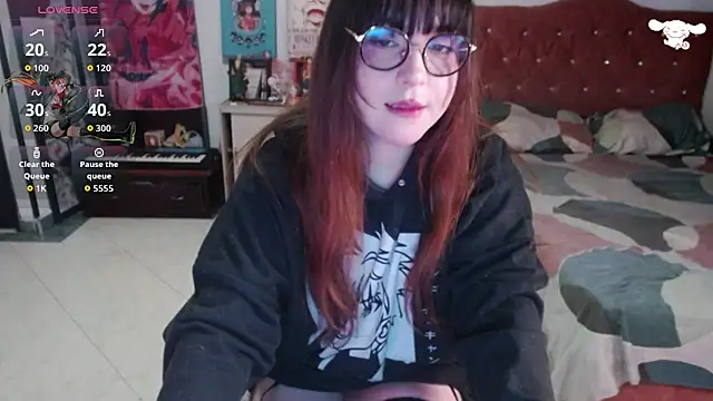 Avril2001 online show from October 16, 2025, 1:06 am