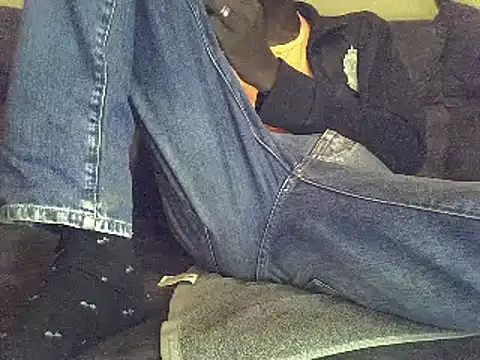 Delicious-D online show from February 11, 2025, 7:38 pm