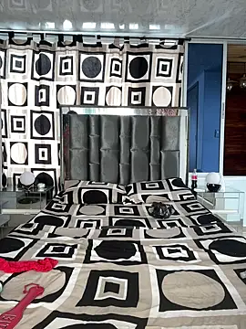 Lya-Kasandra online show from March 6, 2025, 8:27 pm