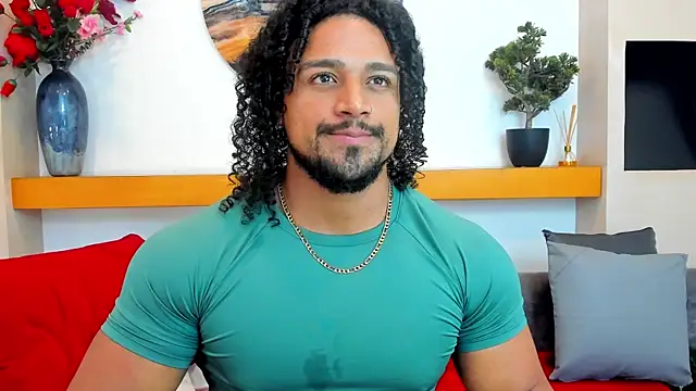 MikeEstevess online show from May 27, 2026, 10:01 am
