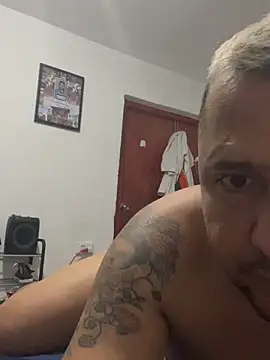 alfonzo teo online show from April 16, 2026, 10:01 pm