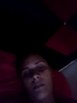 Snapshot of Andreita_95 chatting on March 16, 2025, 10:09 pm Andreita 95 online show from March 16, 2025, 10:09 pm