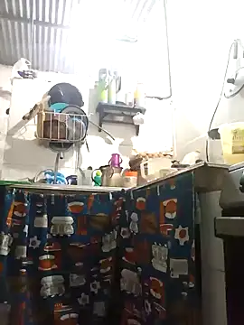 Snapshot of Andreita_95 chatting on October 2, 2025, 11:06 am Andreita 95 online show from October 2, 2025, 11:06 am