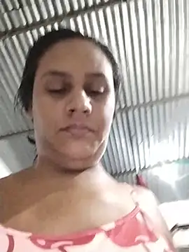 Snapshot of Andreita_95 chatting on July 3, 2026, 11:16 am Andreita 95 online show from July 3, 2026, 11:16 am