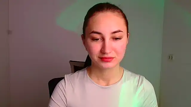 Snapshot of Jennifer_Blum chatting on December 24, 2024, 6:11 am Jennifer Blum online show from December 24, 2024, 6:11 am