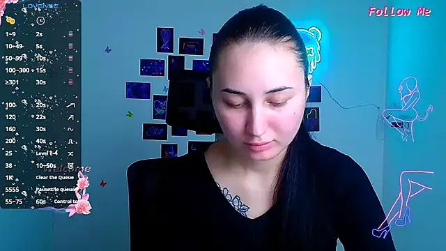 Snapshot of Jennifer_Blum chatting on November 14, 2025, 12:59 pm Jennifer Blum online show from November 14, 2025, 12:59 pm
