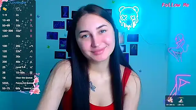 Snapshot of Jennifer_Blum chatting on November 18, 2025, 12:20 pm Jennifer Blum online show from November 18, 2025, 12:20 pm