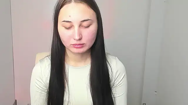 Snapshot of Jennifer_Blum chatting on November 20, 2025, 12:16 pm Jennifer Blum online show from November 20, 2025, 12:16 pm