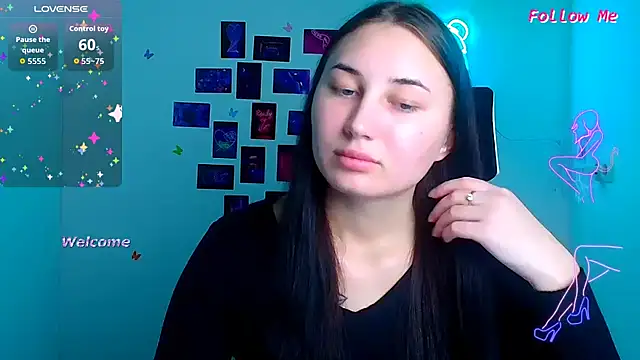 Snapshot of Jennifer_Blum chatting on November 26, 2025, 12:06 pm Jennifer Blum online show from November 26, 2025, 12:06 pm