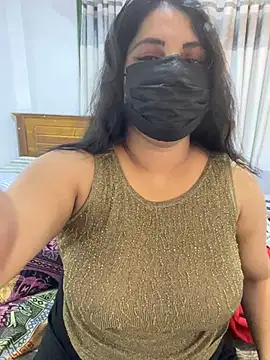 NOORA-GIRL online show from April 26, 2026, 1:14 am