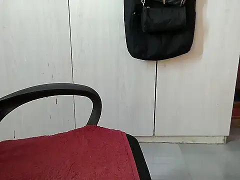 Destiny Desire online show from September 15, 2025, 5:24 pm